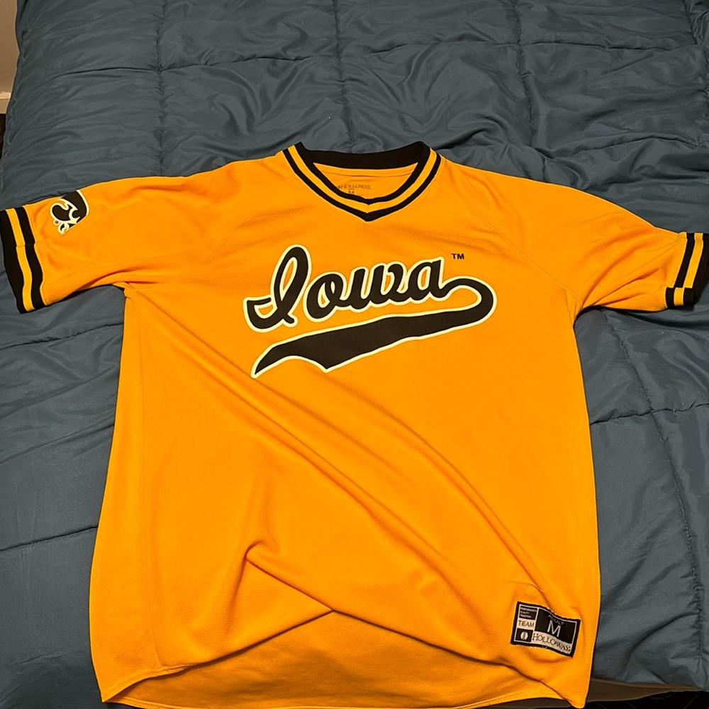 Men or Women’s, Hawkeye Baseball jersey.